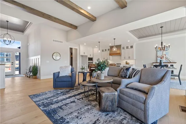 $854,100 | 2607 Northeast Woodland Court, Lee's Summit, MO 64086