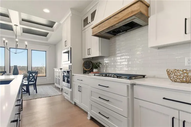 $854,100 | 2607 Northeast Woodland Court, Lee's Summit, MO 64086