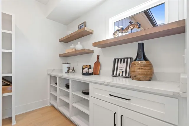 $854,100 | 2607 Northeast Woodland Court, Lee's Summit, MO 64086