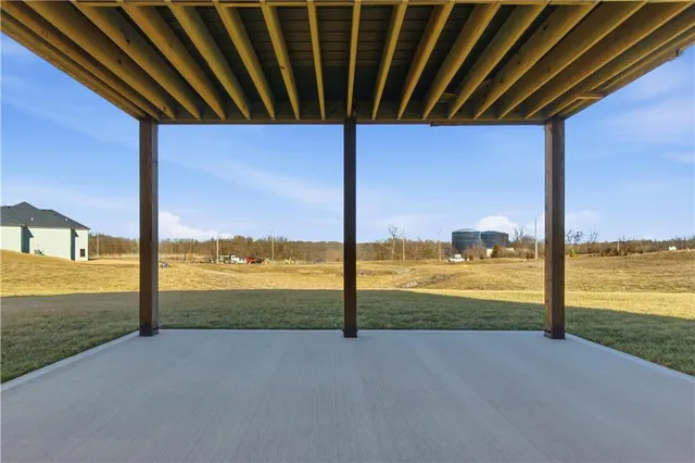 $854,100 | 2607 Northeast Woodland Court, Lee's Summit, MO 64086