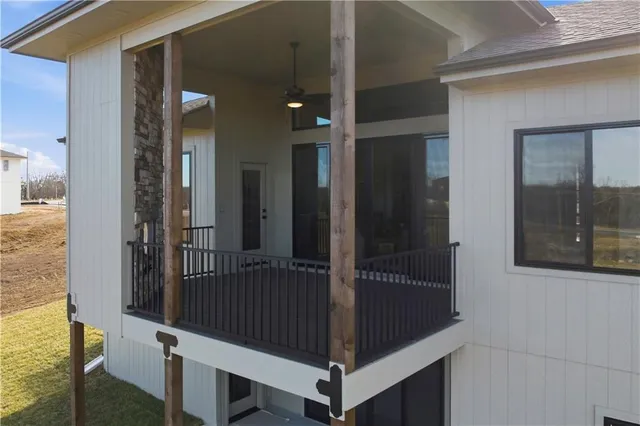 $854,100 | 2607 Northeast Woodland Court, Lee's Summit, MO 64086