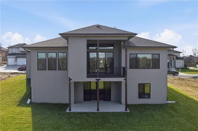 $854,100 | 2607 Northeast Woodland Court, Lee's Summit, MO 64086