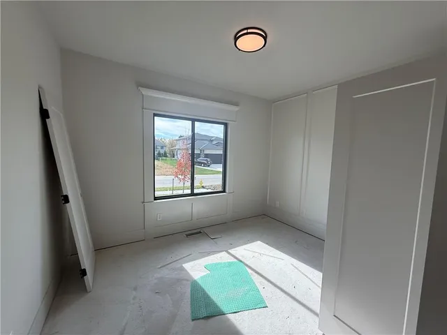 $854,100 | 2607 Northeast Woodland Court, Lee's Summit, MO 64086