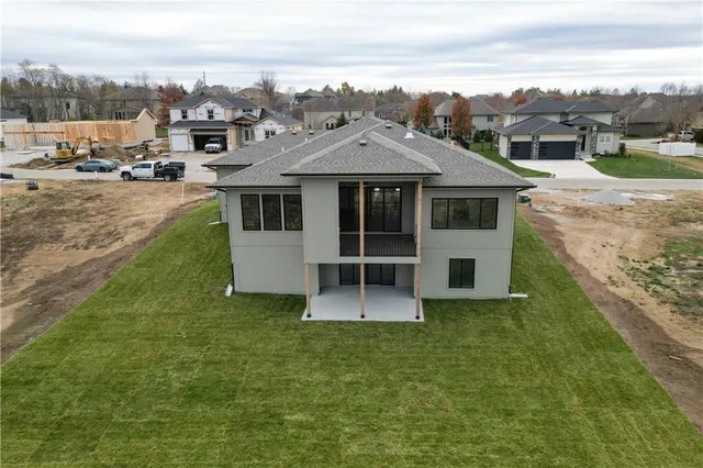 $854,100 | 2607 Northeast Woodland Court, Lee's Summit, MO 64086