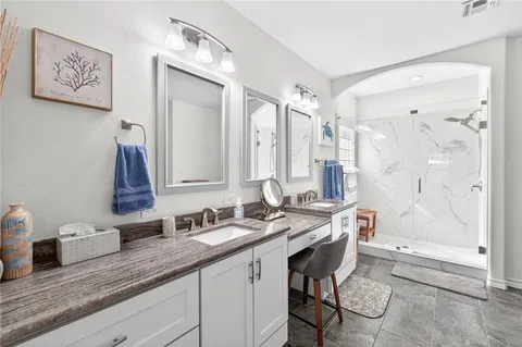 $519,900 | 15826 Vincent Drive, Corpus Christi, TX 78418