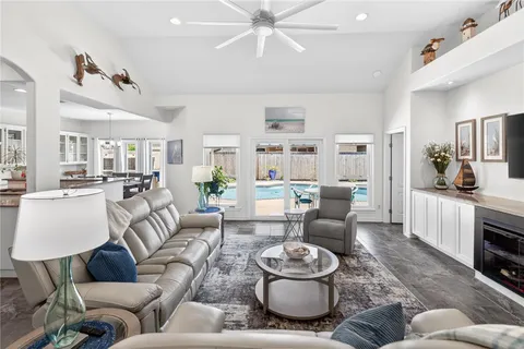 $519,900 | 15826 Vincent Drive, Corpus Christi, TX 78418