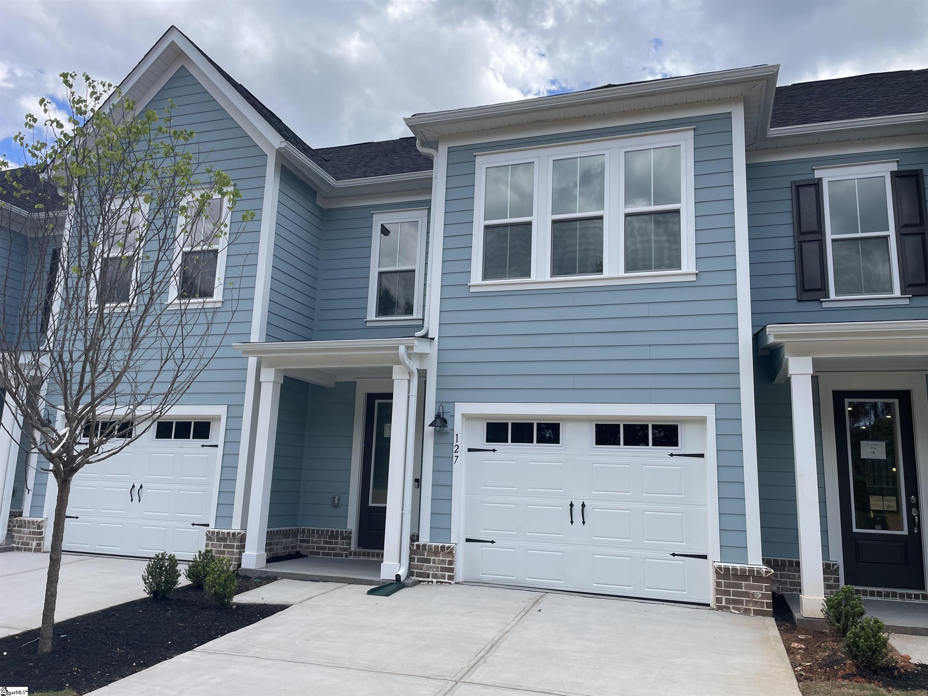 127 Gadwall Way Greenville, SC 29607 - Photo 1 of 16 Gallery Image 1