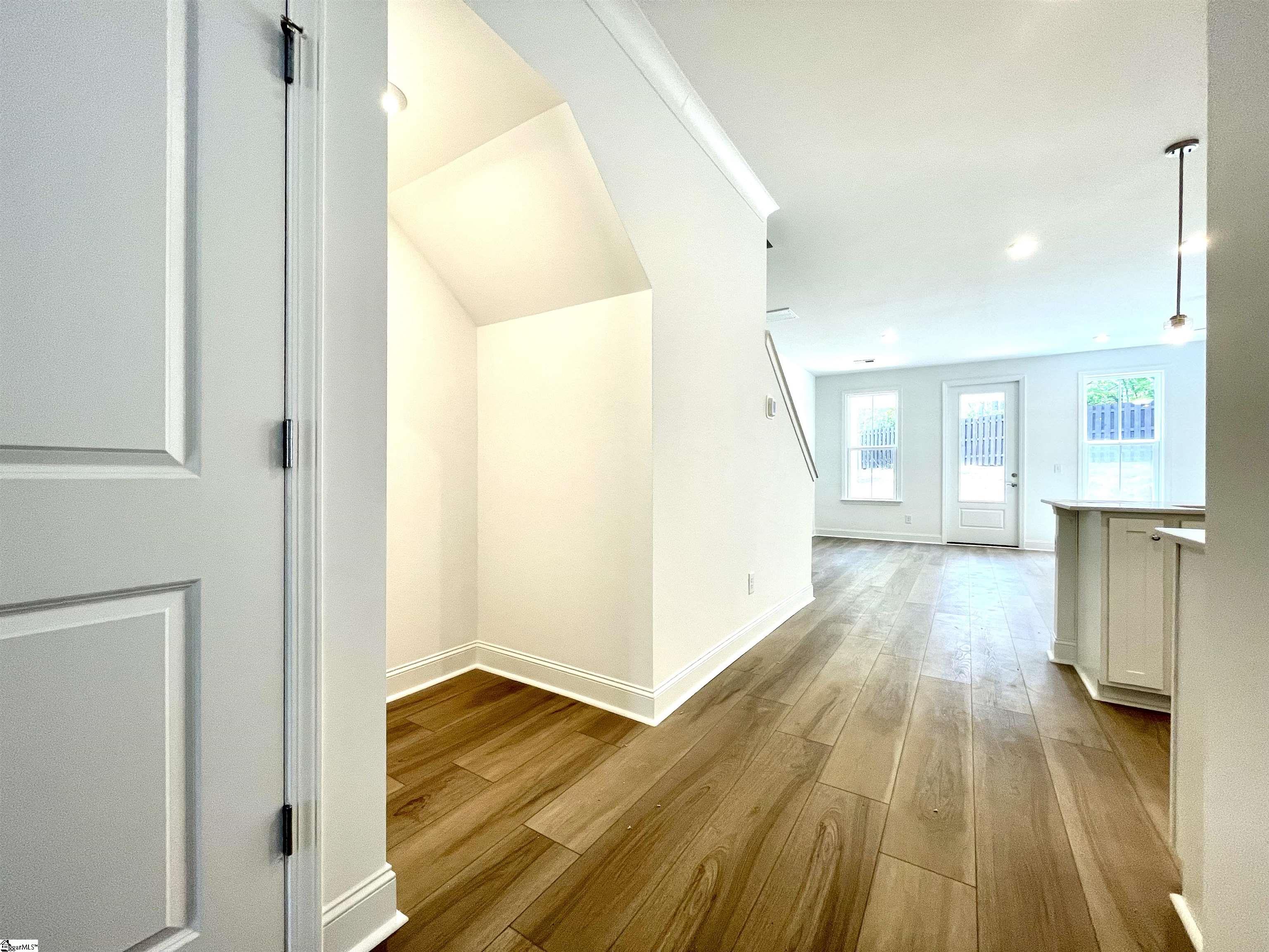 127 Gadwall Way Greenville, SC 29607 - Photo 3 of 16 Gallery Image 3