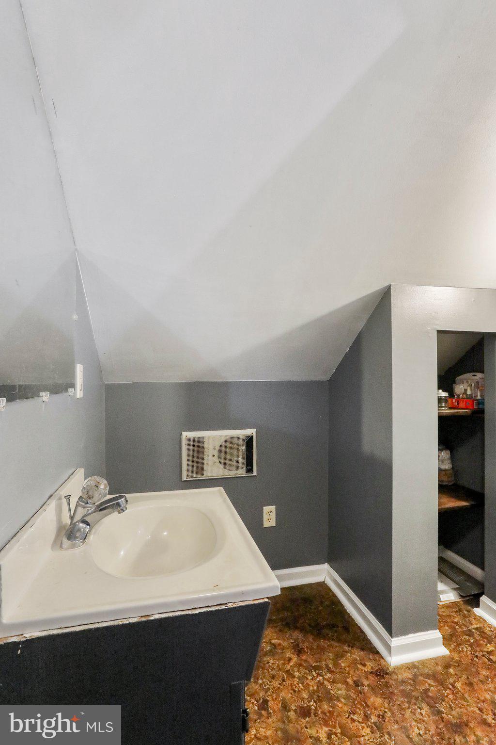 300 Wakefield Road Hagerstown, MD 21740 - Photo 25 of 35