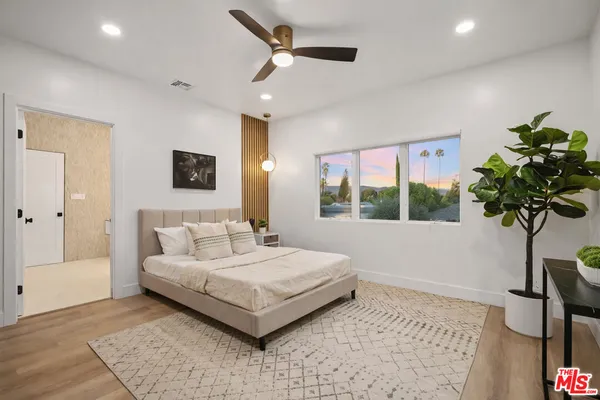$3,000,000 | 5439 Gentry Avenue, Valley Village, CA 91607