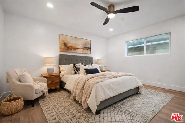 $3,000,000 | 5439 Gentry Avenue, Valley Village, CA 91607