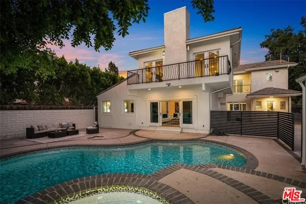 $3,000,000 | 5439 Gentry Avenue, Valley Village, CA 91607