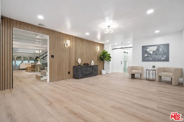 $3,000,000 | 5439 Gentry Avenue, Valley Village, CA 91607