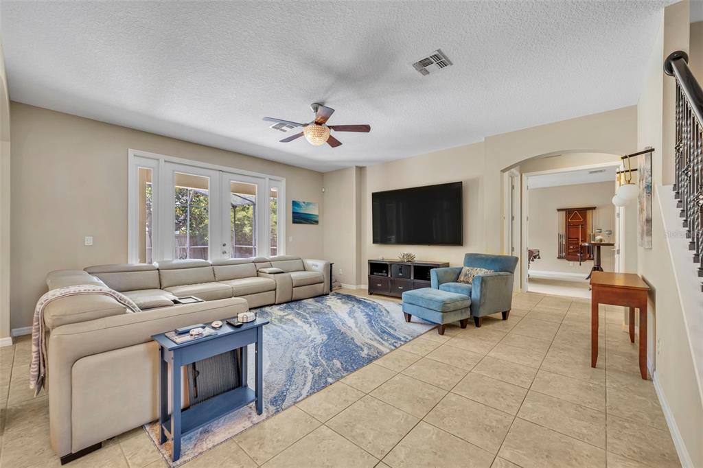 14001 Rugby Street Oakland, FL 34787 - Photo 8 of 43