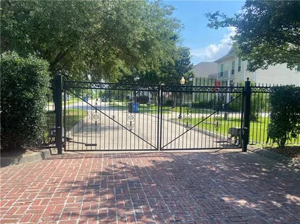 $374,000 | 18 Seaward Court, New Orleans, LA 70131