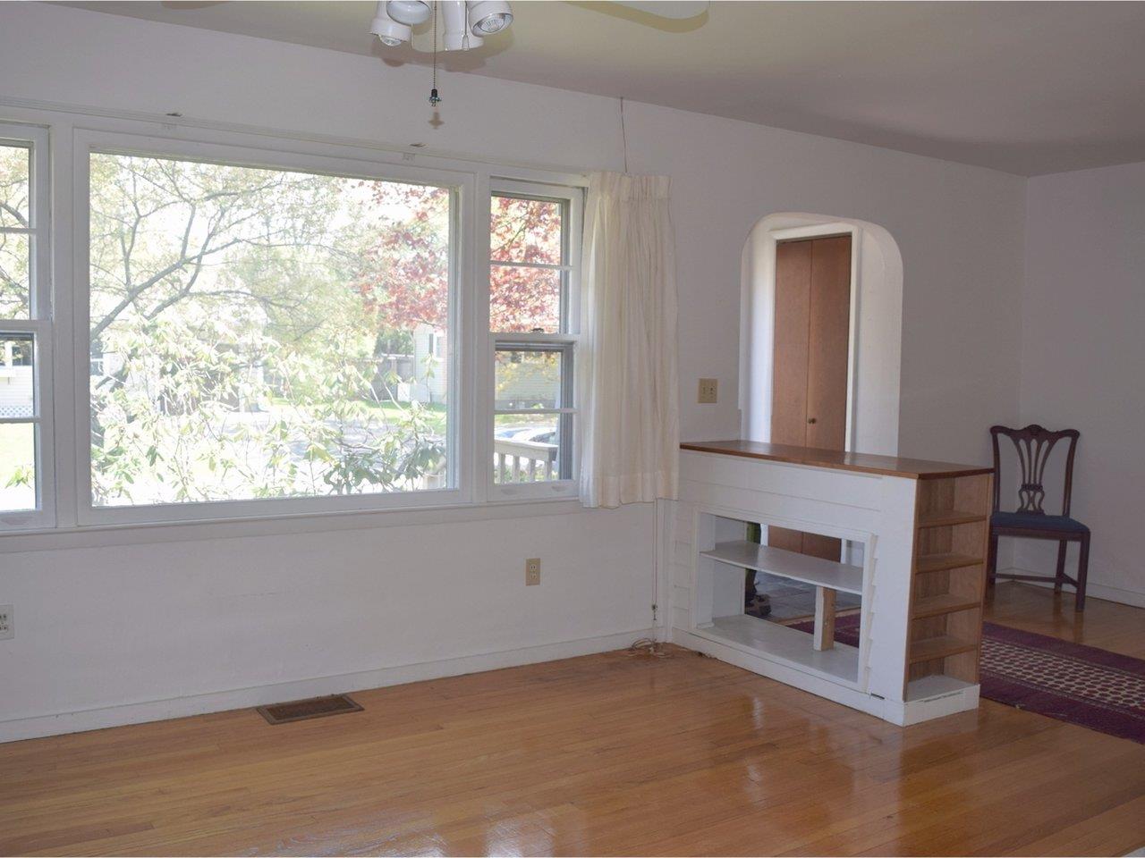 10 Murray Road Essex Junction, VT 05452 - Photo 6 of 34 Gallery Image 6