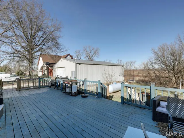 $199,000 | 29060 State Hwy V, Maywood, MO 63454