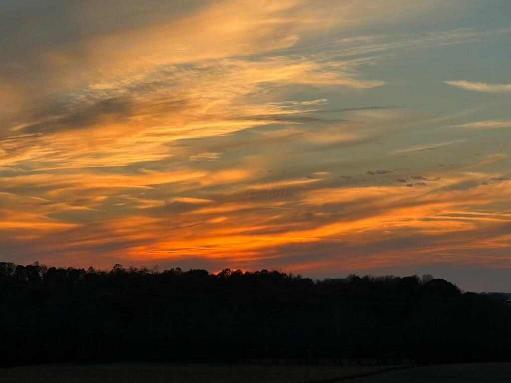 2552 Clearcreek Road Southwest Lancaster, OH 43130 - Photo 76 of 84 sunrise