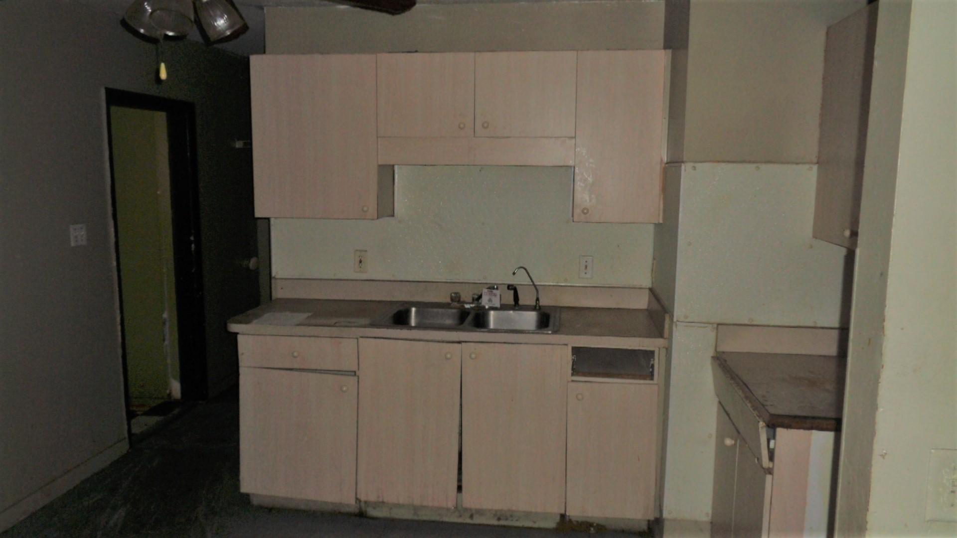 407 North 29th Street Fort Pierce, FL 34947 - Photo 7 of 14 DSC07370