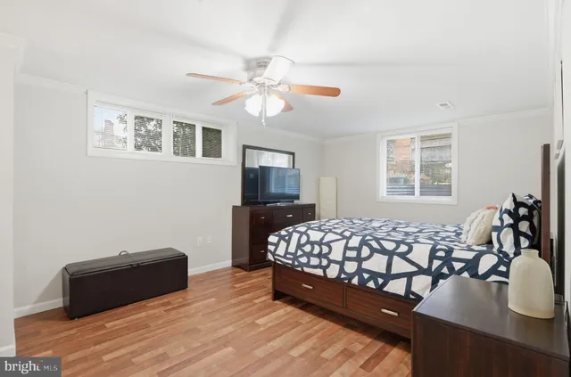 $865,000 | 5955 Edgewood Lane, Alexandria, VA 22310