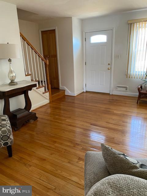 1516 Kirkwood Road Baltimore, MD 21207 - Photo 3 of 15 Gallery Image 3