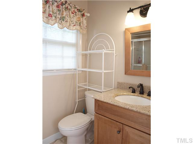 709 Catawba Street Raleigh, NC 27609 - Photo 15 of 21 guest bedroom bath