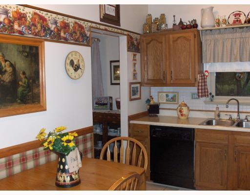 120 Rizzi Drive Irwin, PA 15642 - Photo 8 of 18 Kitchen. THE KITCHEN CAN BE EAT-IN OR SPACE FOR A ROLLING CART.