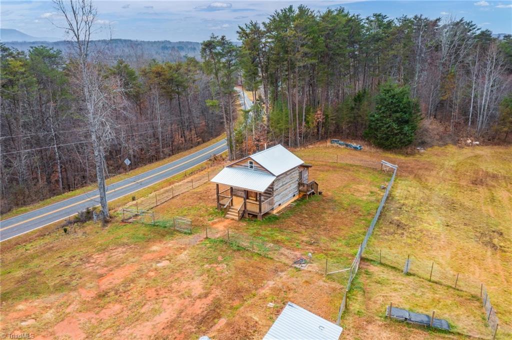 1140 Jackson Road Westfield, NC 27053 - Photo 4 of 30 Gallery Image 4