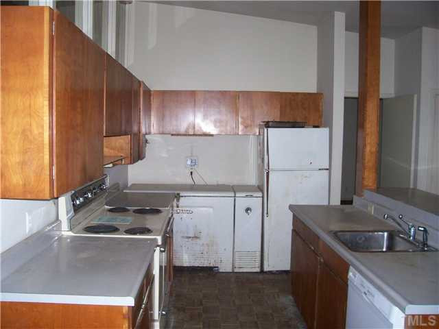 1216 Woodburn Road Durham, NC 27705 - Photo 6 of 13 Kitchen