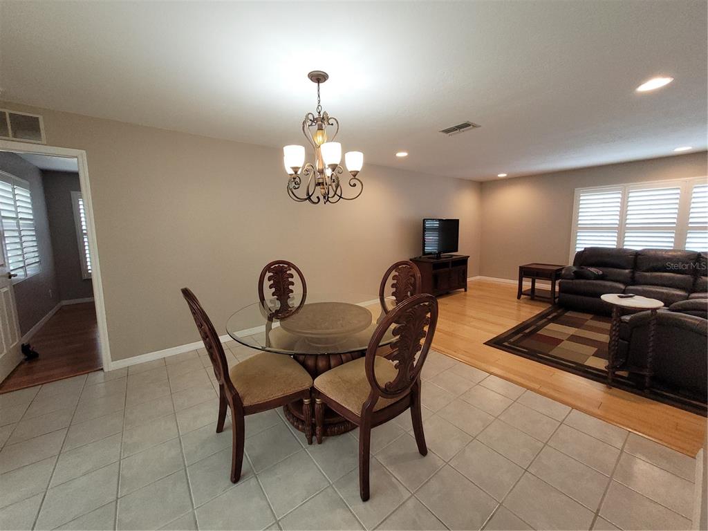 1104 Riflecrest Avenue Valrico, FL 33594 - Photo 7 of 21