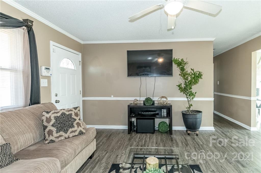 5734 Charlie Walker Road Kannapolis, NC 28081 - Photo 7 of 35 Gallery Image 7