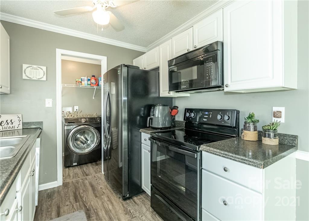 5734 Charlie Walker Road Kannapolis, NC 28081 - Photo 10 of 35 Gallery Image 10