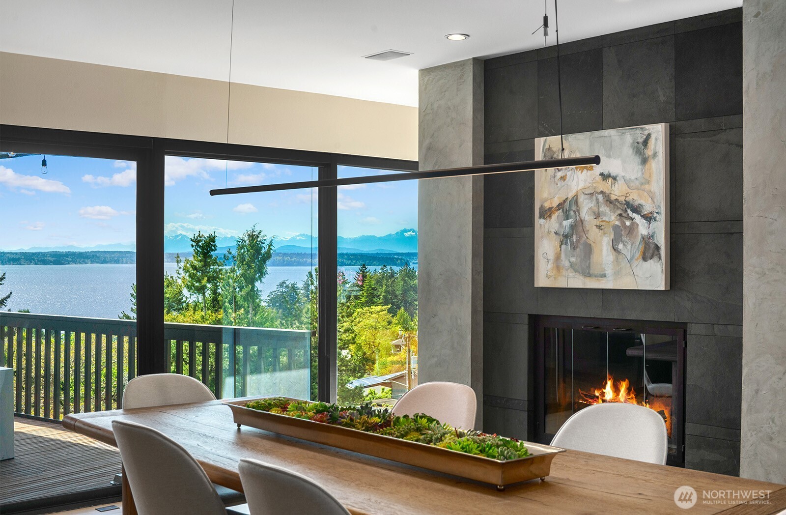 8627 Fauntlee Crest Southwest Seattle, WA 98136 - Photo 9 of 40 Gallery Image 9