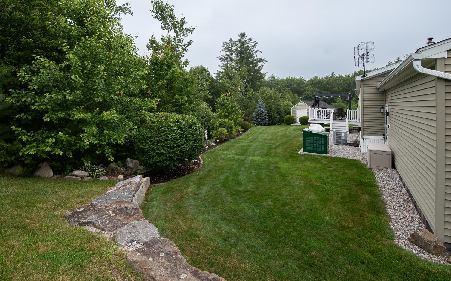 110 Freedom Hill Road Hampstead, NH 03841 - Photo 32 of 37