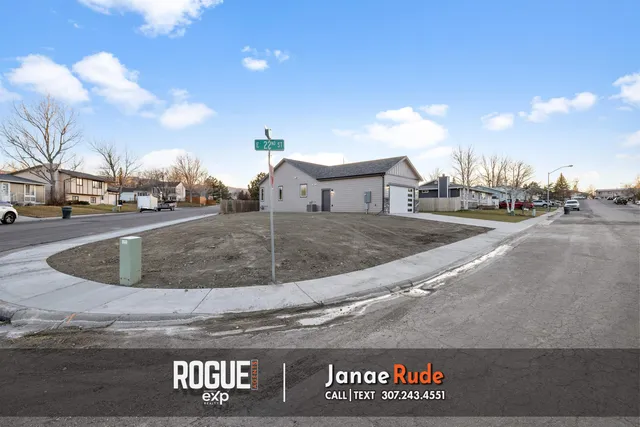 $435,000 | 2011 East 22nd Street, Casper, WY 82601