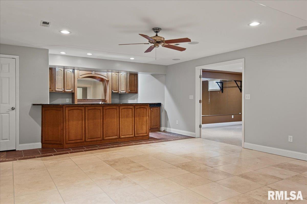 3516 Tamarak Drive Springfield, IL 62712 - Photo 53 of 65 Gallery Image 53