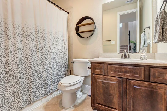 $3,200 | 18418 Hounds Lake Drive, New Caney, TX 77357