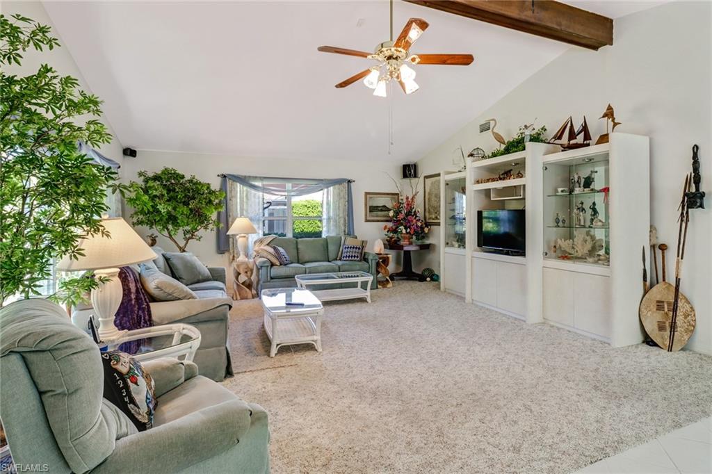 5374 Foxhound Drive Naples, FL 34104 - Photo 4 of 32