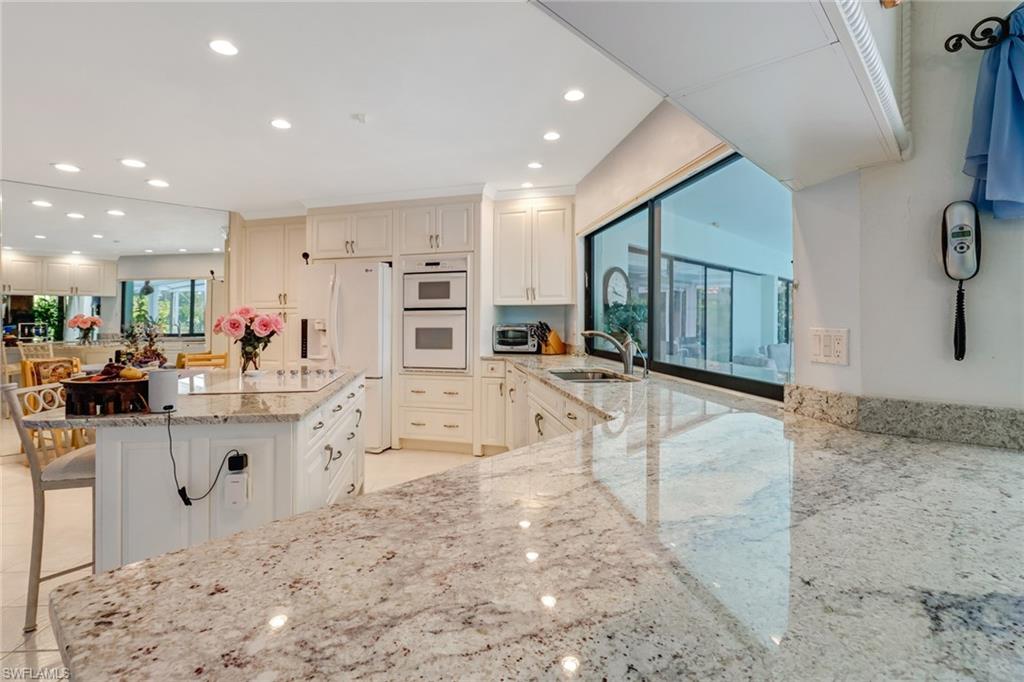 5374 Foxhound Drive Naples, FL 34104 - Photo 5 of 32