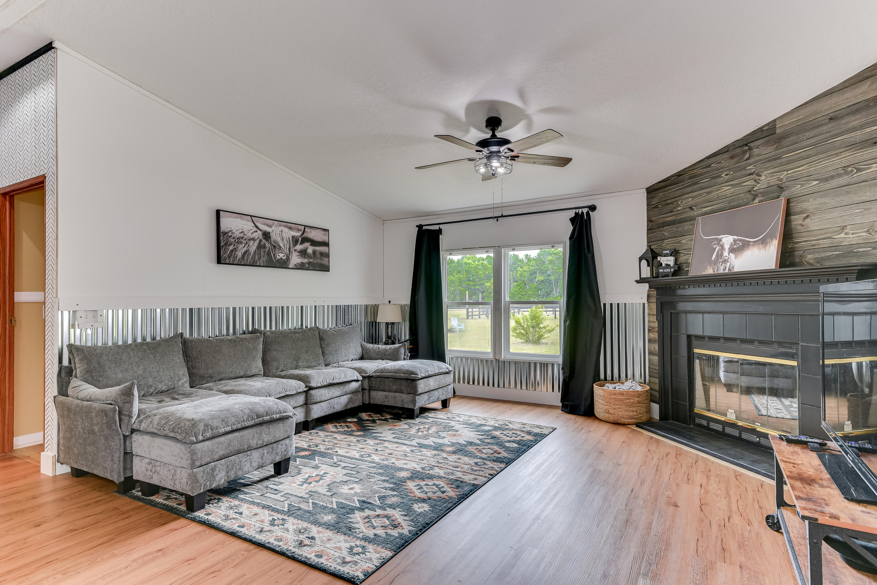 2482 Windsor Road Springfield, SC 29146 - Photo 6 of 36