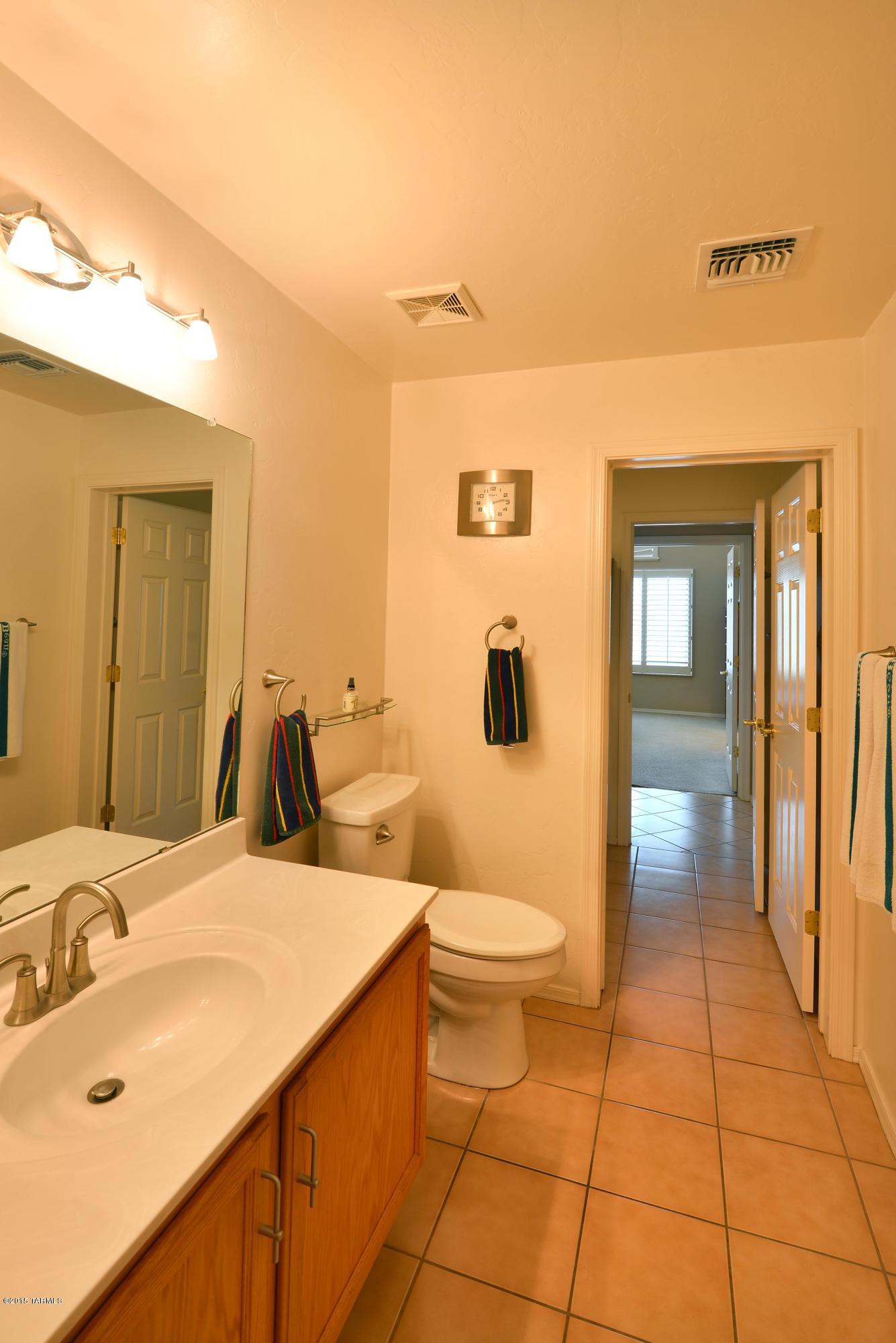 3439 South Desert Motif Road Tucson, AZ 85735 - Photo 11 of 26