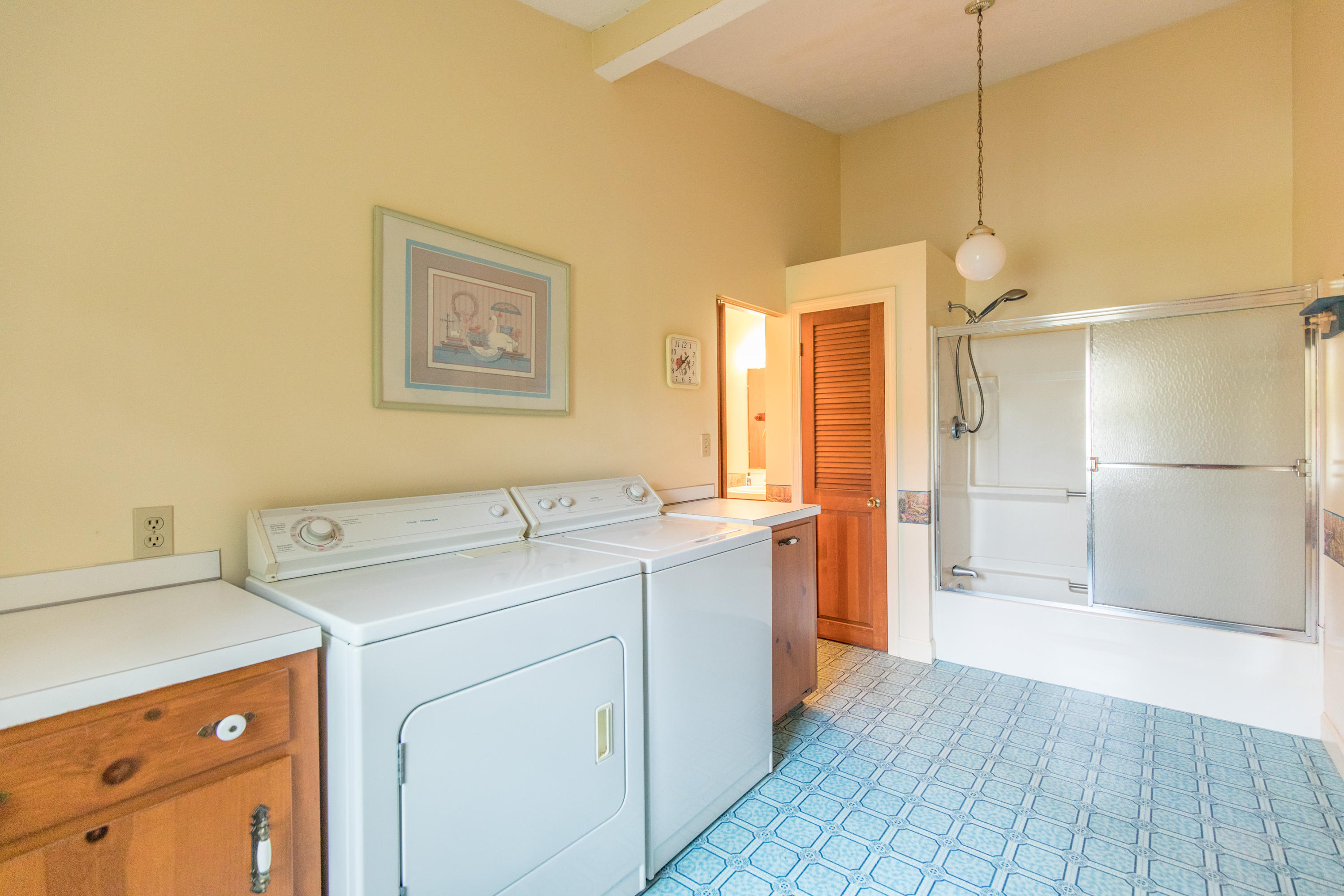 61 Union Street Saco, ME 04072 - Photo 26 of 34 61 Union Street Saco-36