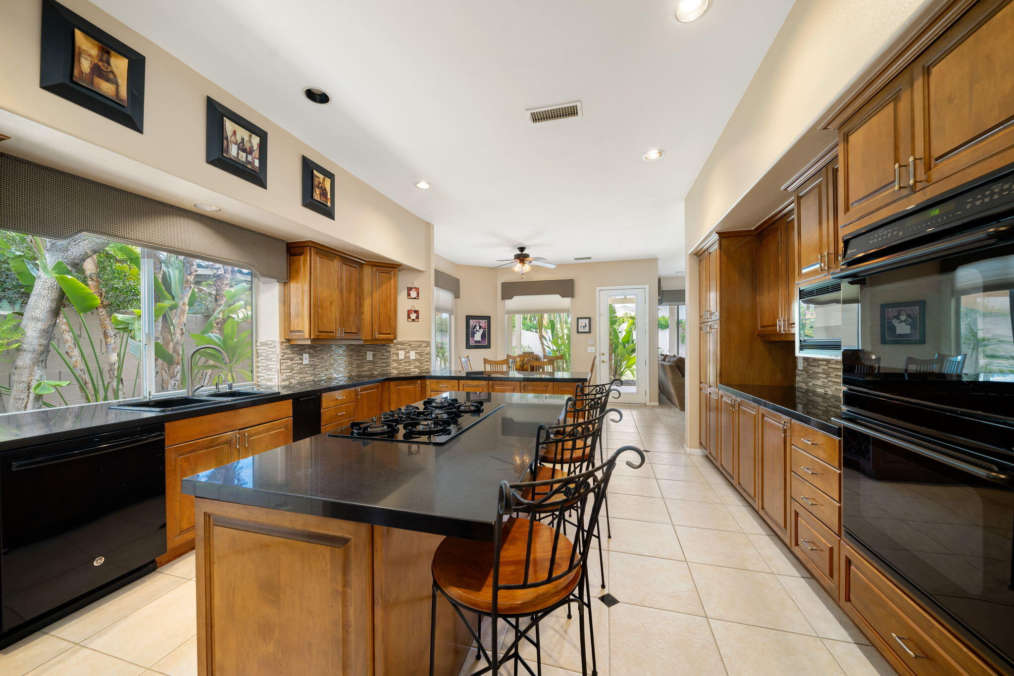 50 Sherwood Road Rancho Mirage, CA 92270 - Photo 24 of 43 31-web-or-mls-CassSherwood_2022_031