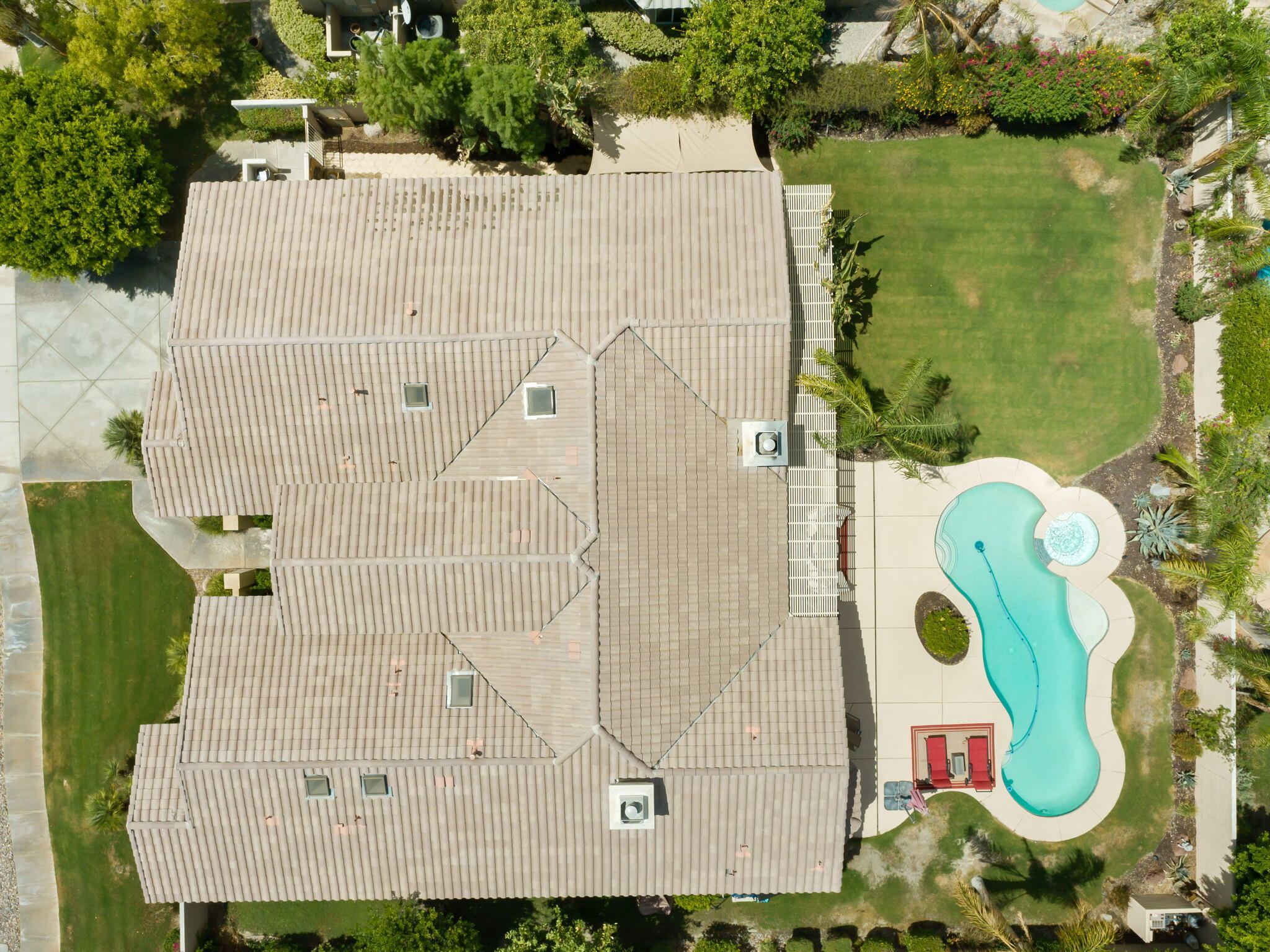 50 Sherwood Road Rancho Mirage, CA 92270 - Photo 25 of 43 7-web-or-mls-CassSherwood_2022_007