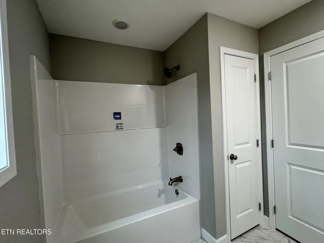 $363,500 | 164 Green Acres, Clarkrange, TN 38553