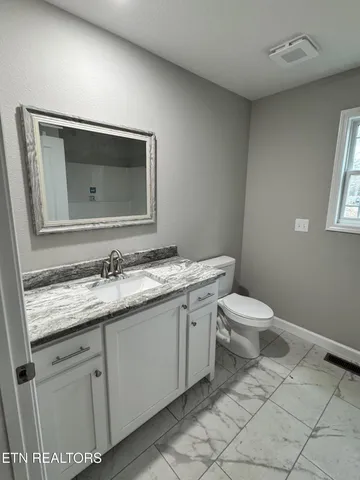 $363,500 | 164 Green Acres, Clarkrange, TN 38553