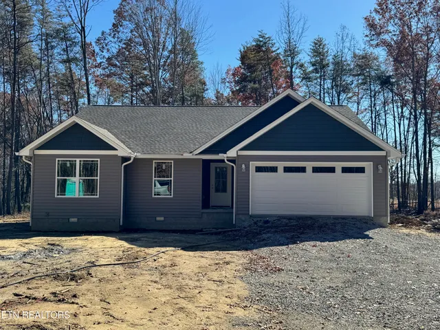 $363,500 | 164 Green Acres, Clarkrange, TN 38553