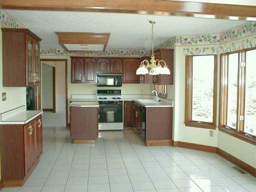 412 Meadow View Drive McKees Rocks, PA 15136 - Photo 4 of 8 Other.