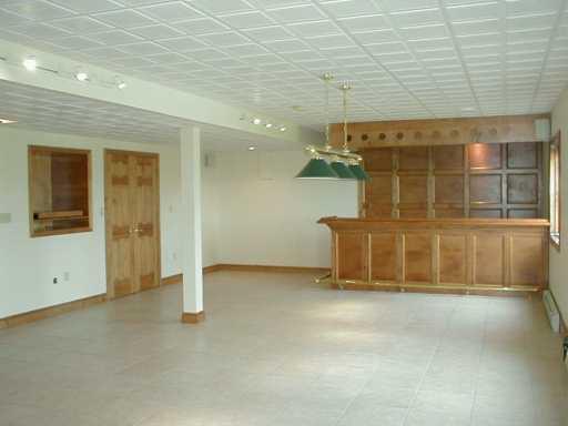 412 Meadow View Drive McKees Rocks, PA 15136 - Photo 6 of 8 Other.