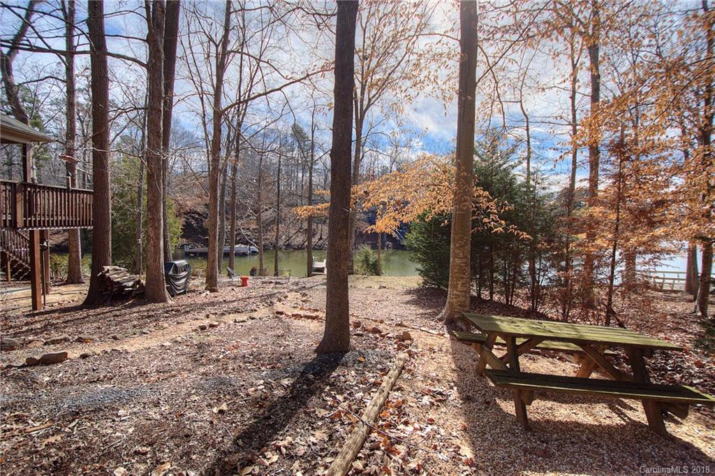 529 Evergreen Road Lake Wylie, SC 29710 - Photo 27 of 29 Gallery Image 27